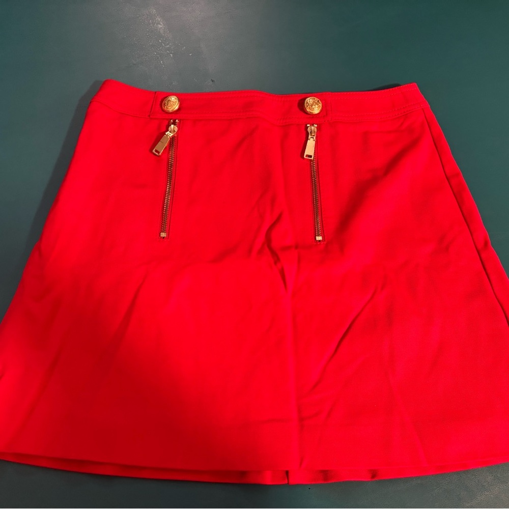 Express Red Utility Mini Skirt Gold Zipper Lion Crest Button Detail Size 6 EUC